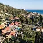 Leonardo 3* Imperia