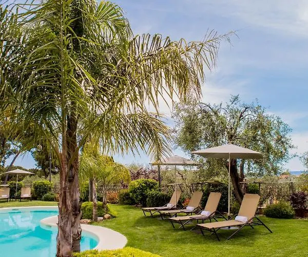 Leonardo Resort